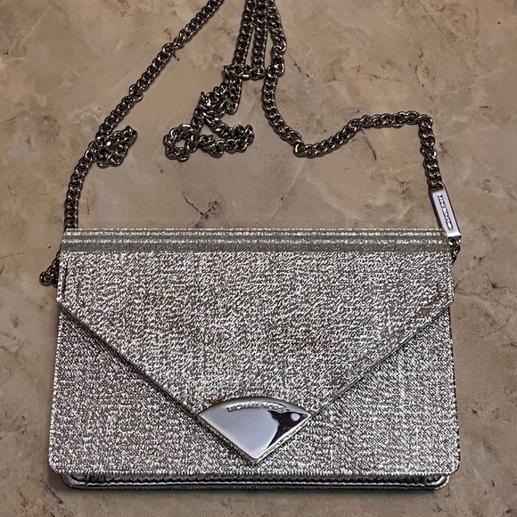 Rare Michael Kors Silver Plastic Heavy Chained Purse - Picture 1 of 9